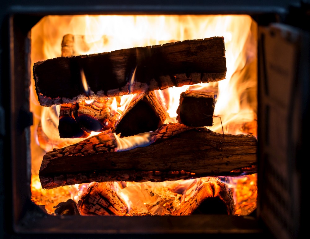 Problèmes de poêle à bois ? Voici comment les résoudre facilement !