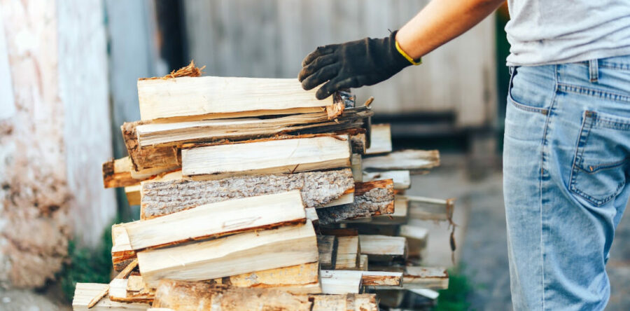 Combien de bois mon foyer utilisera-t-il?
