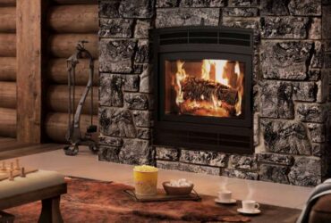 Qu&rsquo;est-ce qui est le mieux : le bois franc ou le bois résineux ?