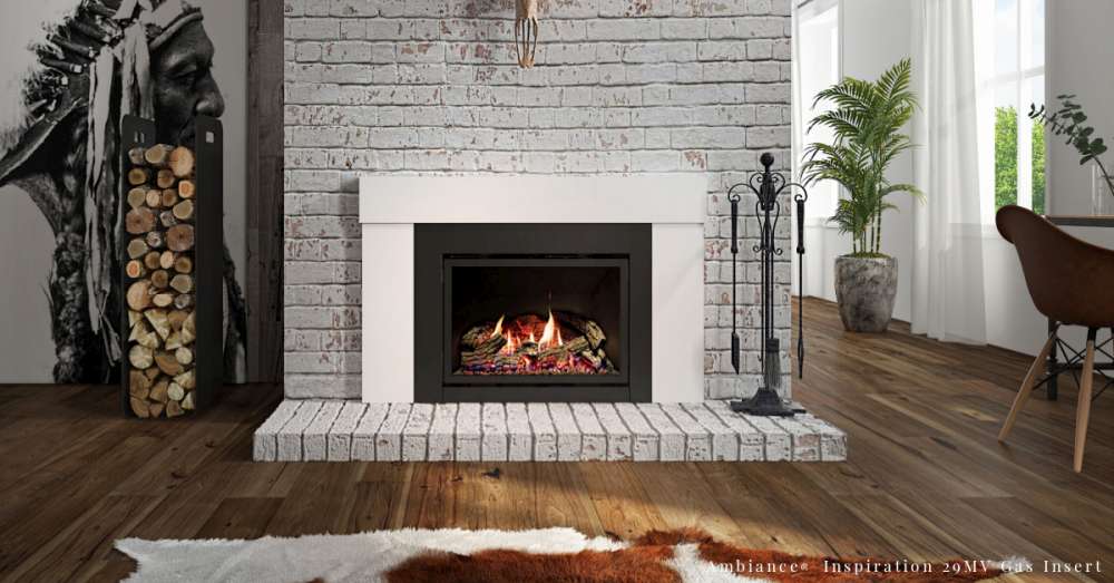 Encastrable au gaz Ambiance® Inspiration® 29MV avec contour Dracme et briques blanches, Les foyers encastrables en valent-ils la peine?