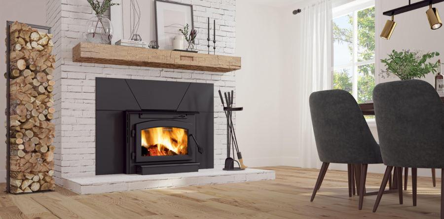 Encastrable au bois Ambiance Outlander 19i avec manteau tablette de foyer non-combustible Hewn Mortise-Beam-Golden.  Pourquoi choisir un encastrable au bois?