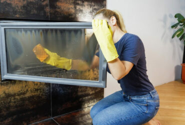 Vitres de foyer propres rapidement : conseils d’experts